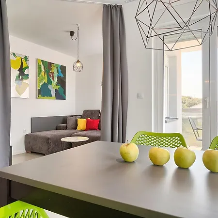 Astinian Apartments Jadranka *