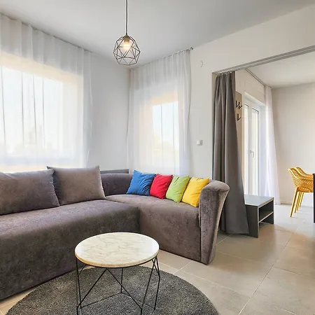 Astinian Apartments Jadranka