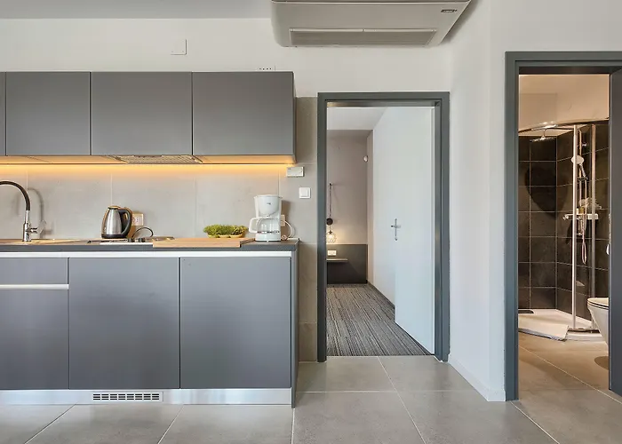 Astinian Apartments Jadranka * Pula