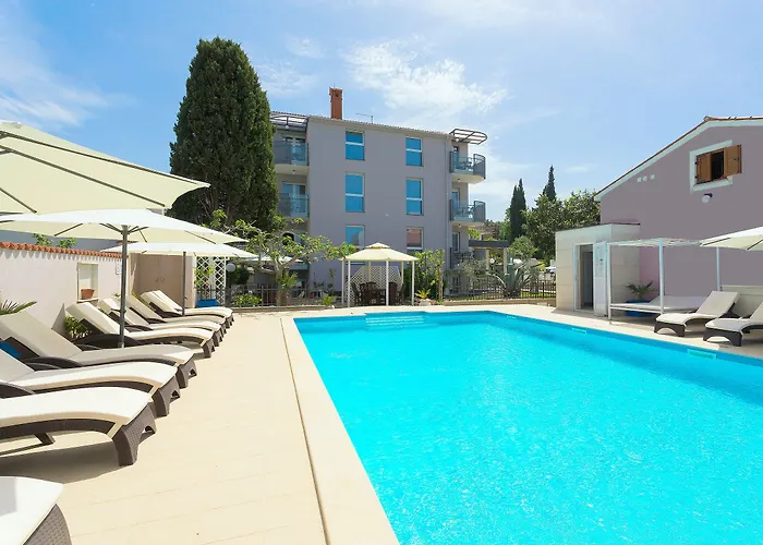 Astinian Apartments Jadranka *