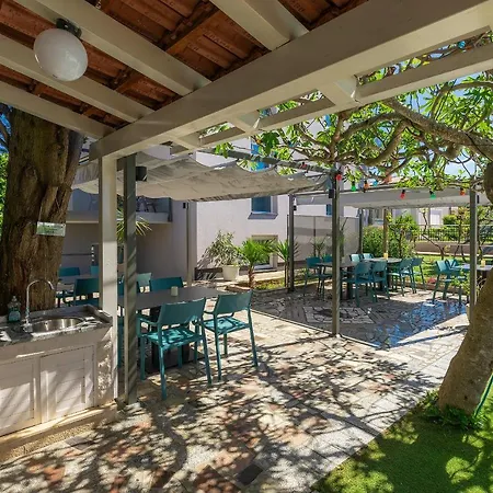 Apartment Astinian Apartments Jadranka