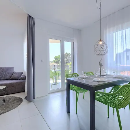 Apartamento Astinian Jadranka *