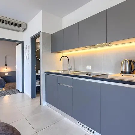 Astinian Jadranka Apartamento Pula