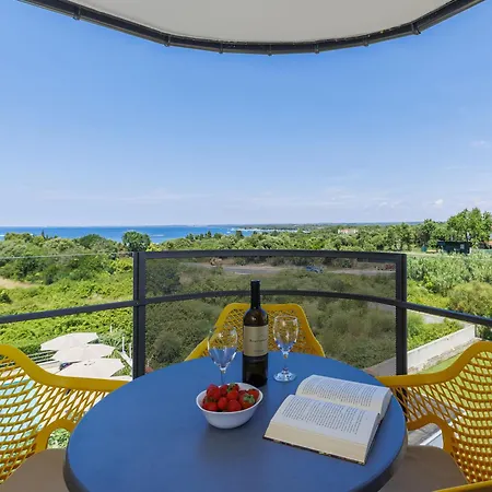 Astinian Jadranka Apartamento Pula