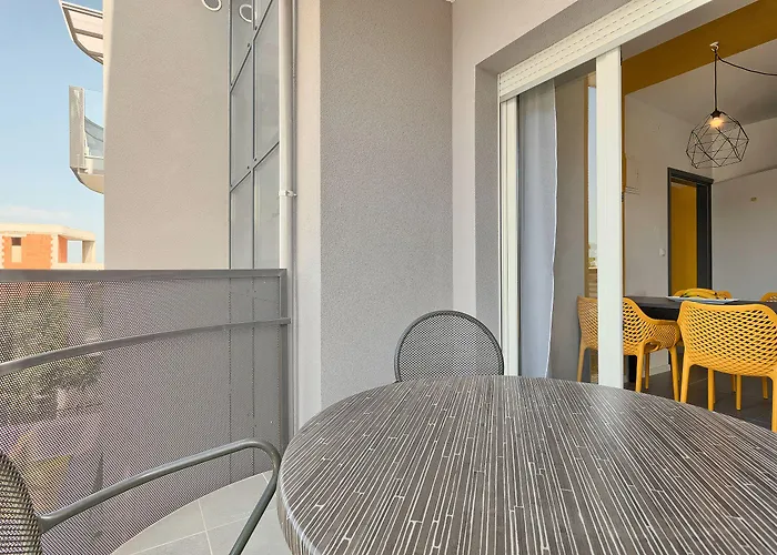 Διαμέρισμα Astinian Jadranka