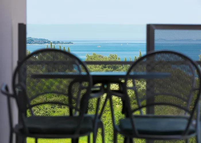 Astinian Jadranka Διαμέρισμα Πούλα